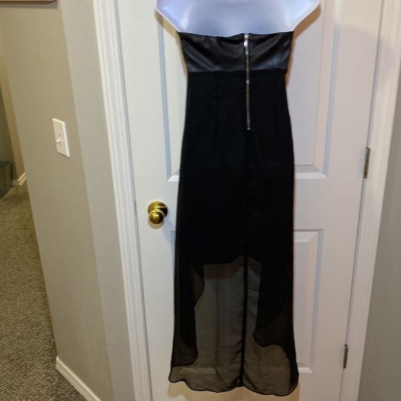 Wet Seal size Large Black Strapless Dress - Picture 3 of 4